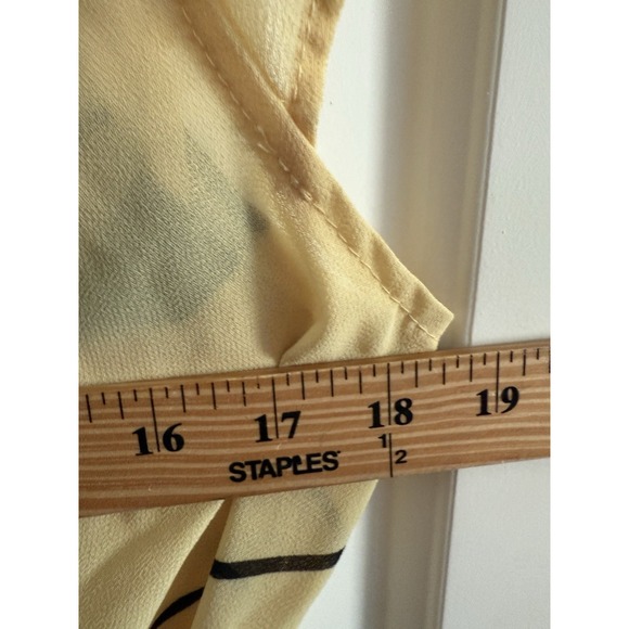 Vtg 90s Womens Sheer Abstract Wrap Blouse Shirt Top Yellow Large Dressbarn USA - Picture 7 of 8